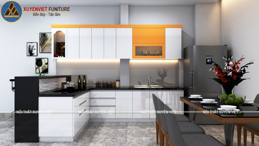 Mẫu tủ bếp nhựa đẹp tông trắng cam được Xuyên Việt thiết kế cho nhà chị Đình - quận 6