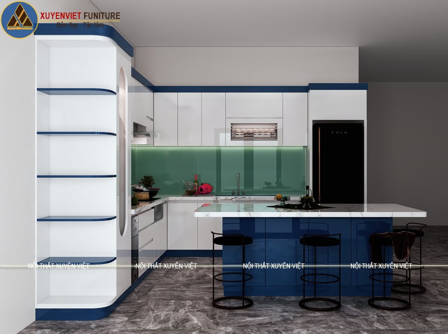Không gian bếp nhà chị Thanh - Đồng Nai sau khi được Xuyên Việt thiết kế Tủ bếp nhựa acrylic tông xanh trắng