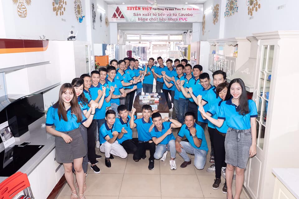 Đội ngũ nhân viên Tủ Bếp Nhựa Xuyên Việt tại Trụ sở TP.Hồ Chí Minh
